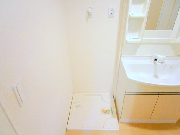 ラ・ジュネスSENRIの物件内観写真